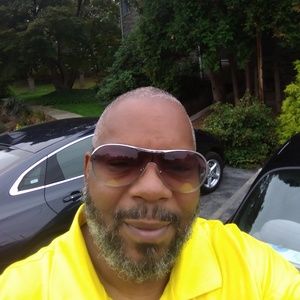 Meet your Posher, Lester